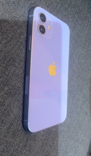 Apple iphone 128gb - 12,